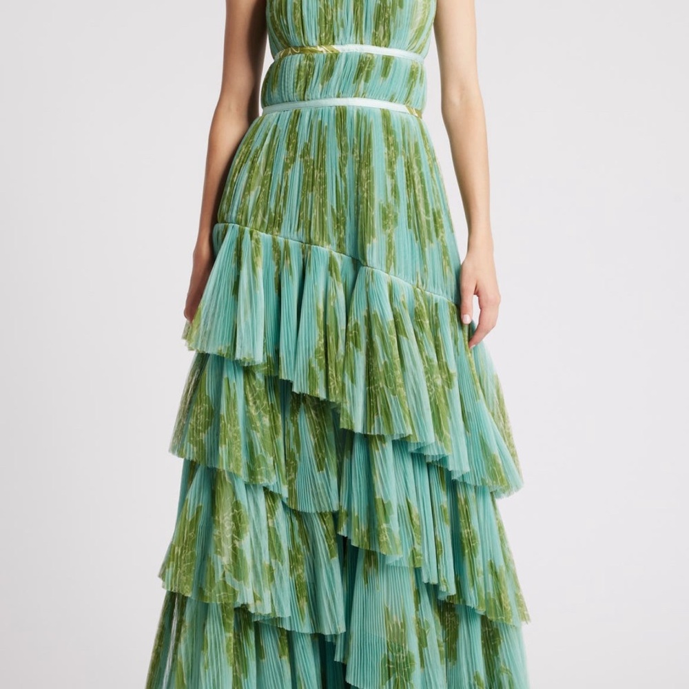 Elegant Green Tiered Dress